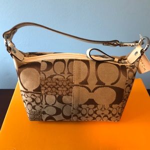 Small Coach shoulder bag